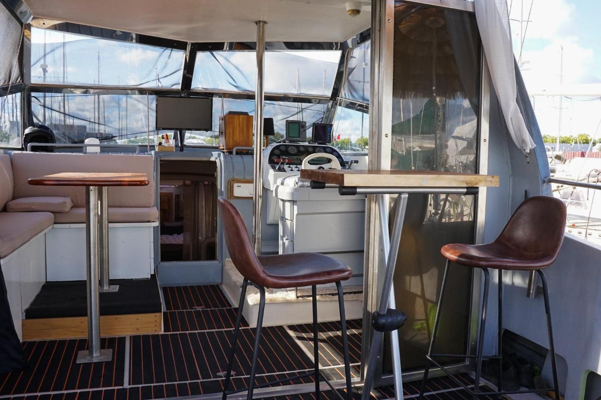 Bateau Cocoon En Amoureux ボルドー エクステリア 写真