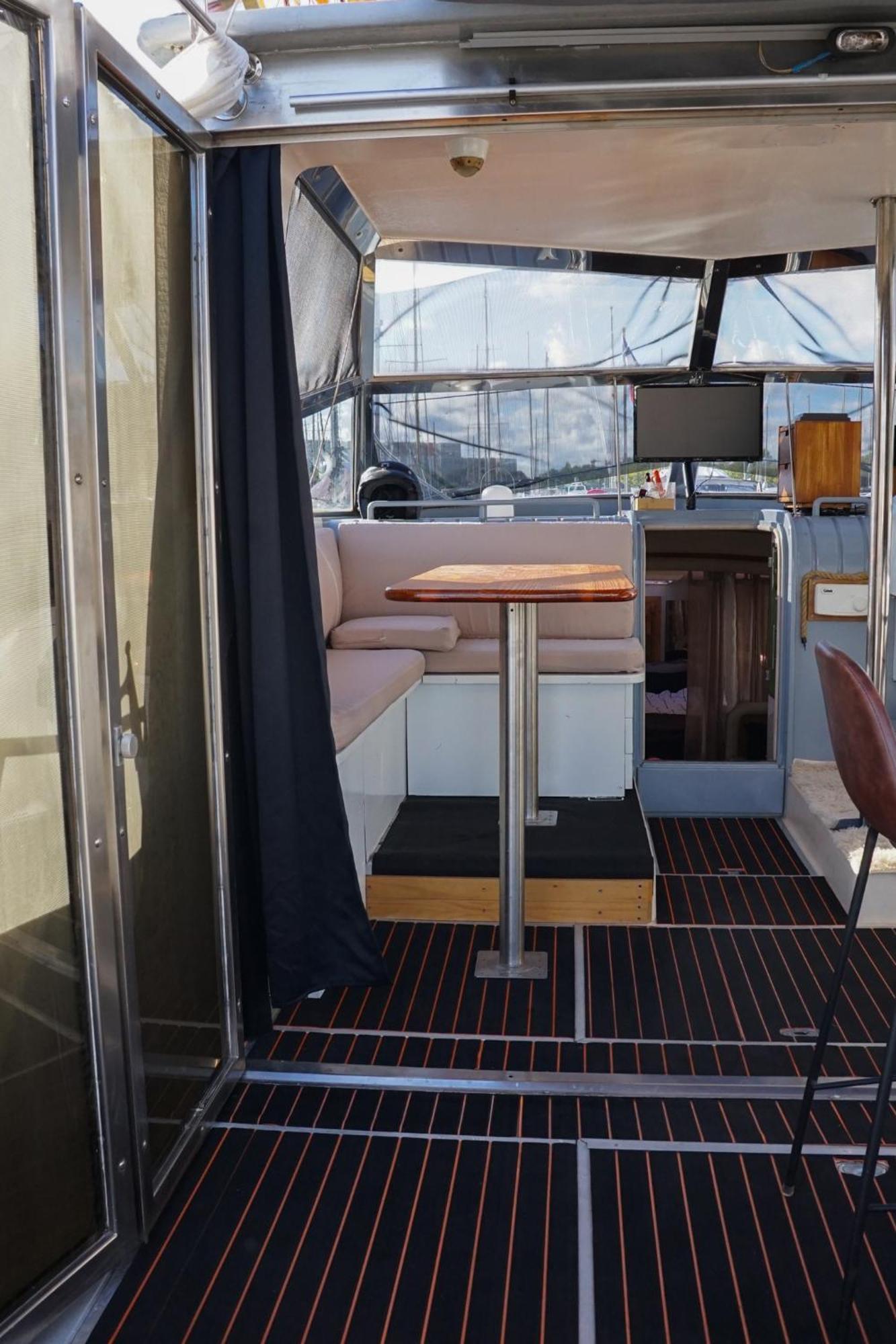 Bateau Cocoon En Amoureux ボルドー エクステリア 写真